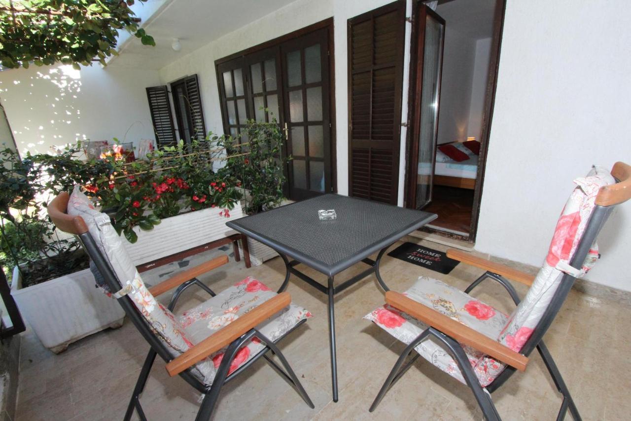 Apartment Albert Rovinj Exteriör bild